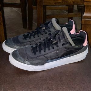 Nike Drop Type LX Sneakers
